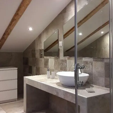 Kallimos 公寓 瓦西利基