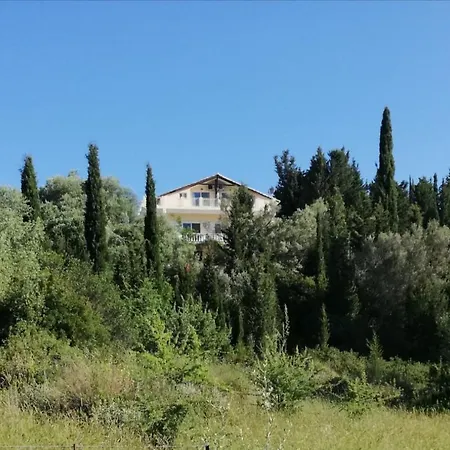 Kallimos アパート *