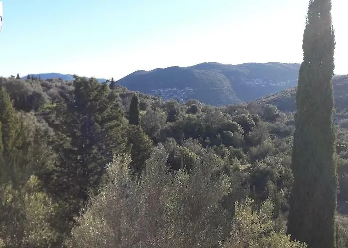 Kallimos アパート ヴァシリキ